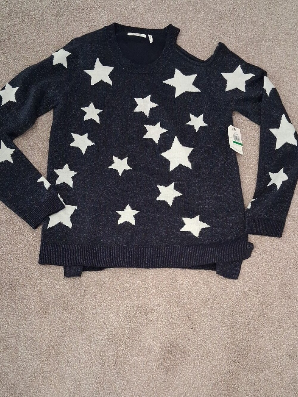 NWT Ohmg Women’s/Juniors  Navy Star Print Cold-Shoulder One Sided Sweater  L